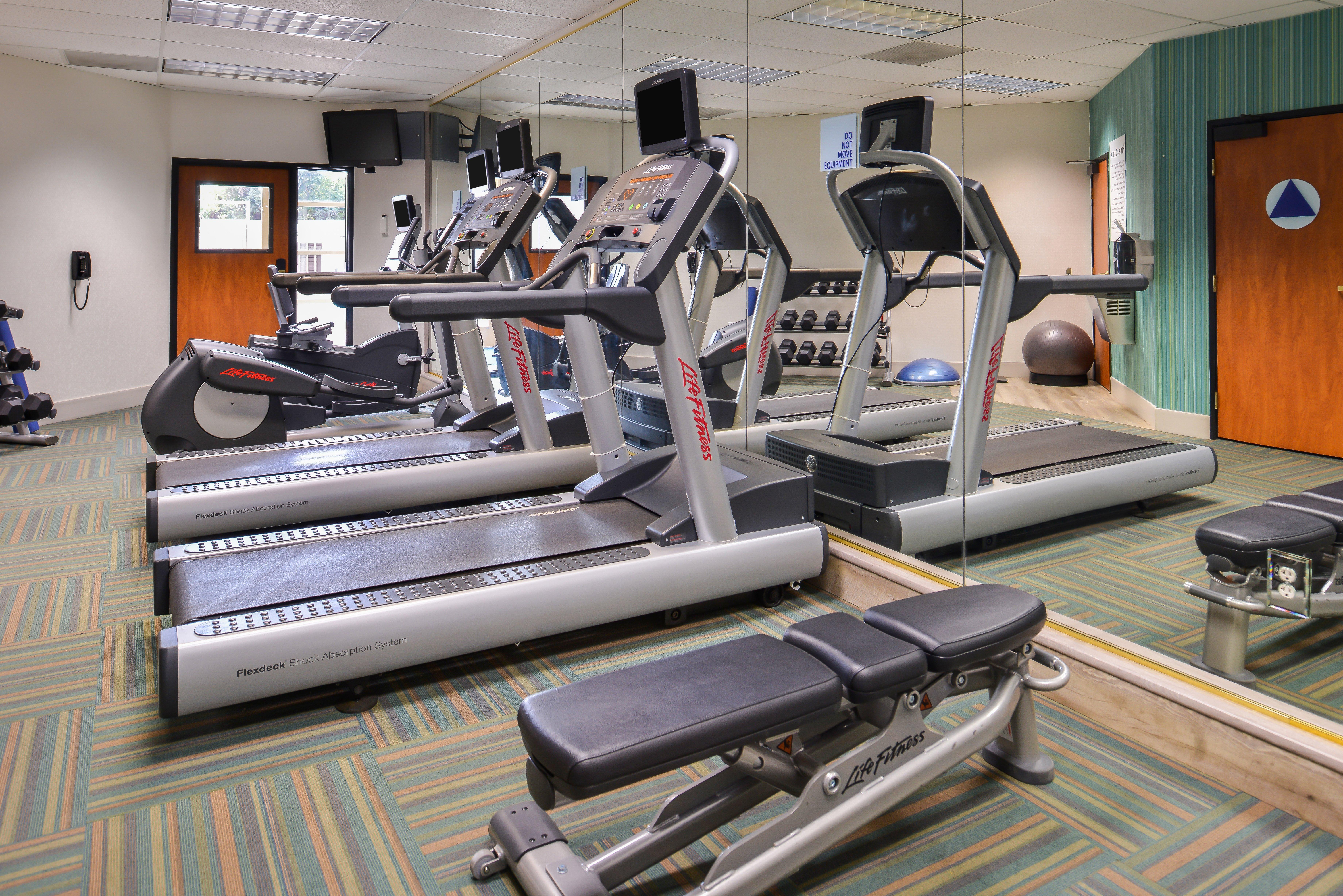 Holiday Inn Express & Suites Elk Grove Central - Hwy 99 By Ihg Eksteriør billede