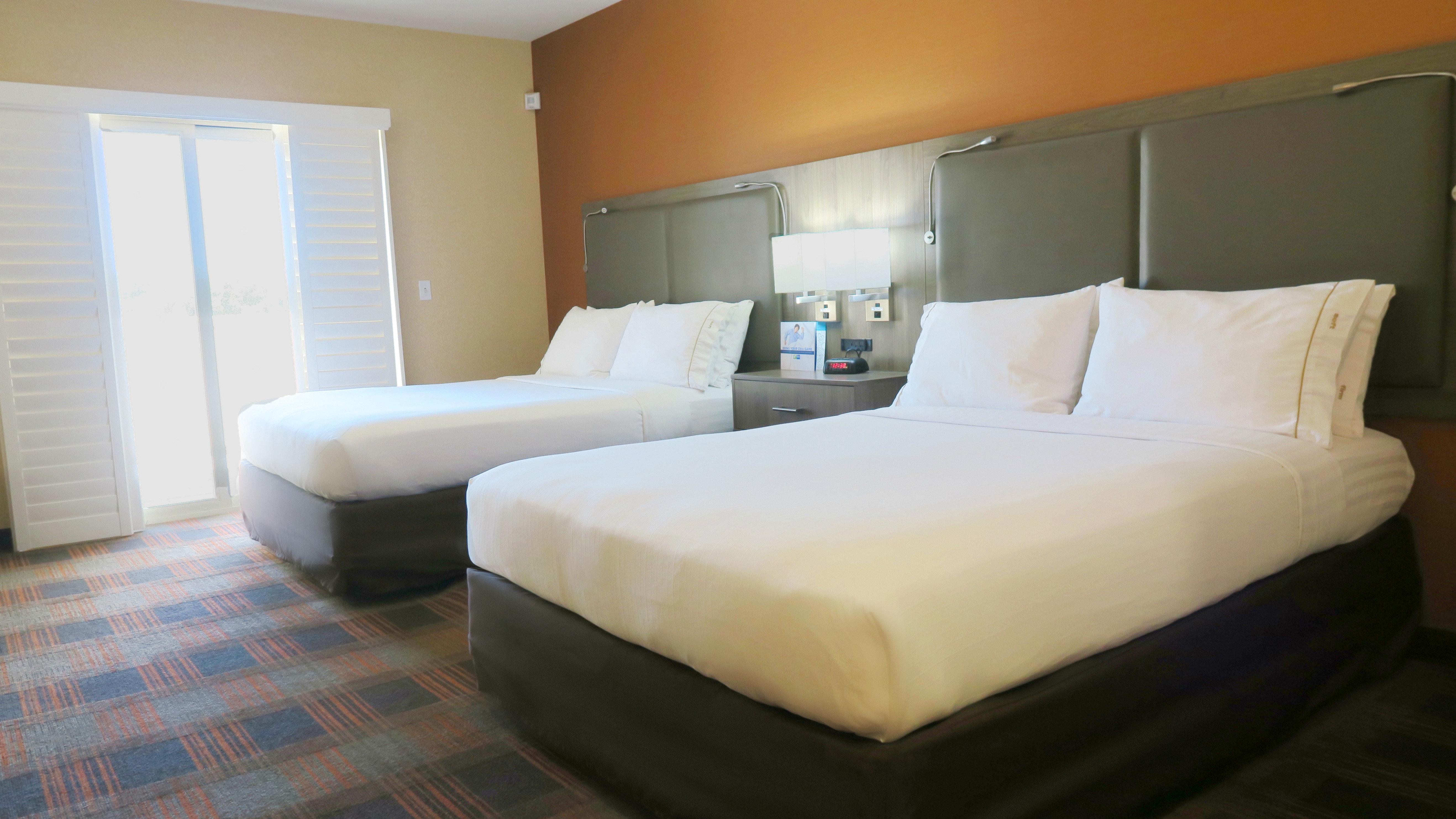 Holiday Inn Express & Suites Elk Grove Central - Hwy 99 By Ihg Eksteriør billede